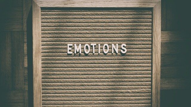 Regulacja emocjonalna a&nbsp;dobrostan